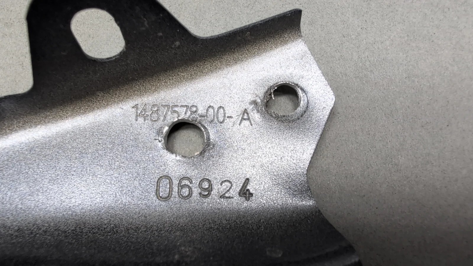 Tesla Model Y Right Lower Fender Bracket RH