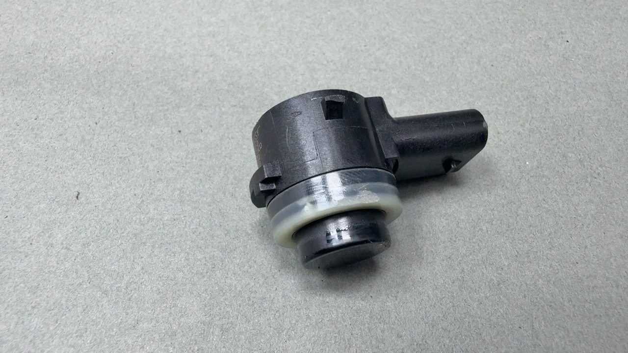 Tesla Model Y Parking Sensor PNT: PBSB Black 2020