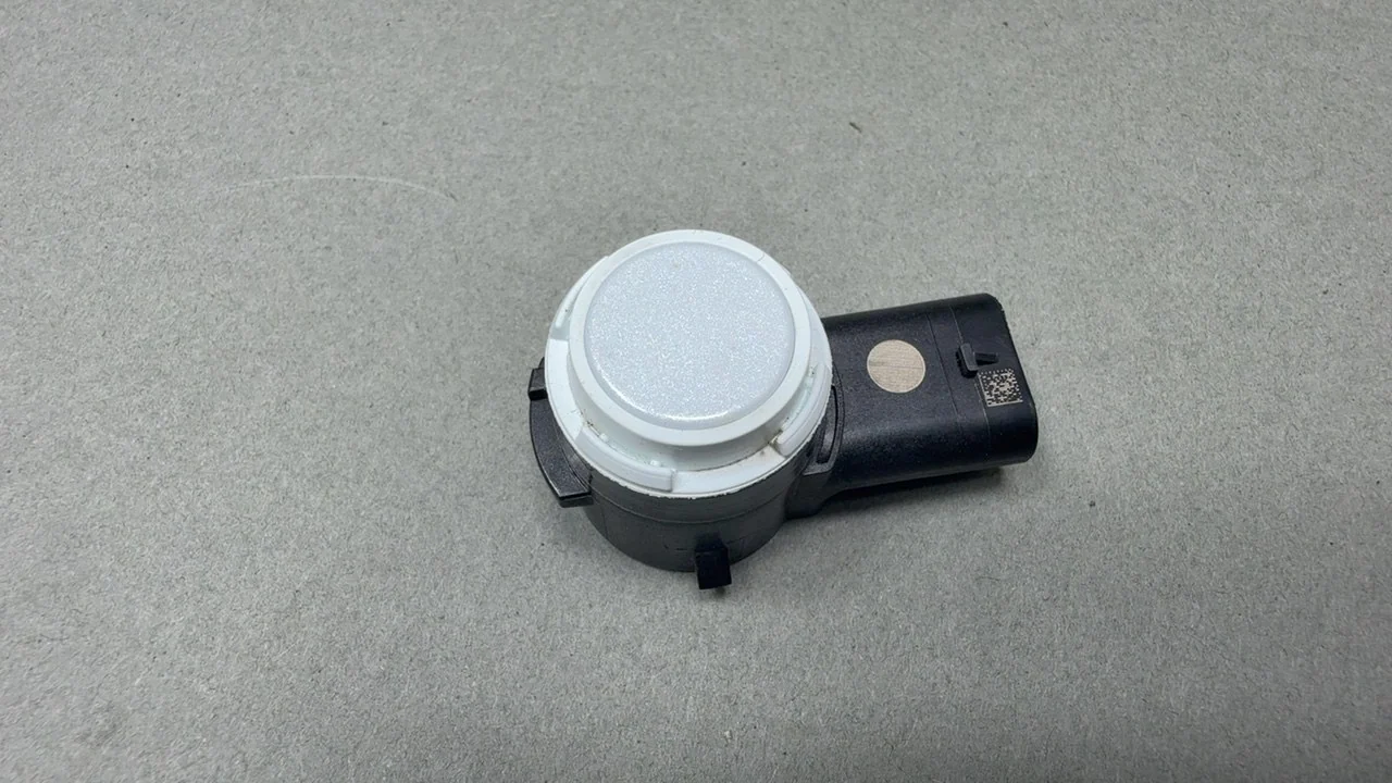 Tesla Model Y Parking Sensor PNT: PPSW White 2022