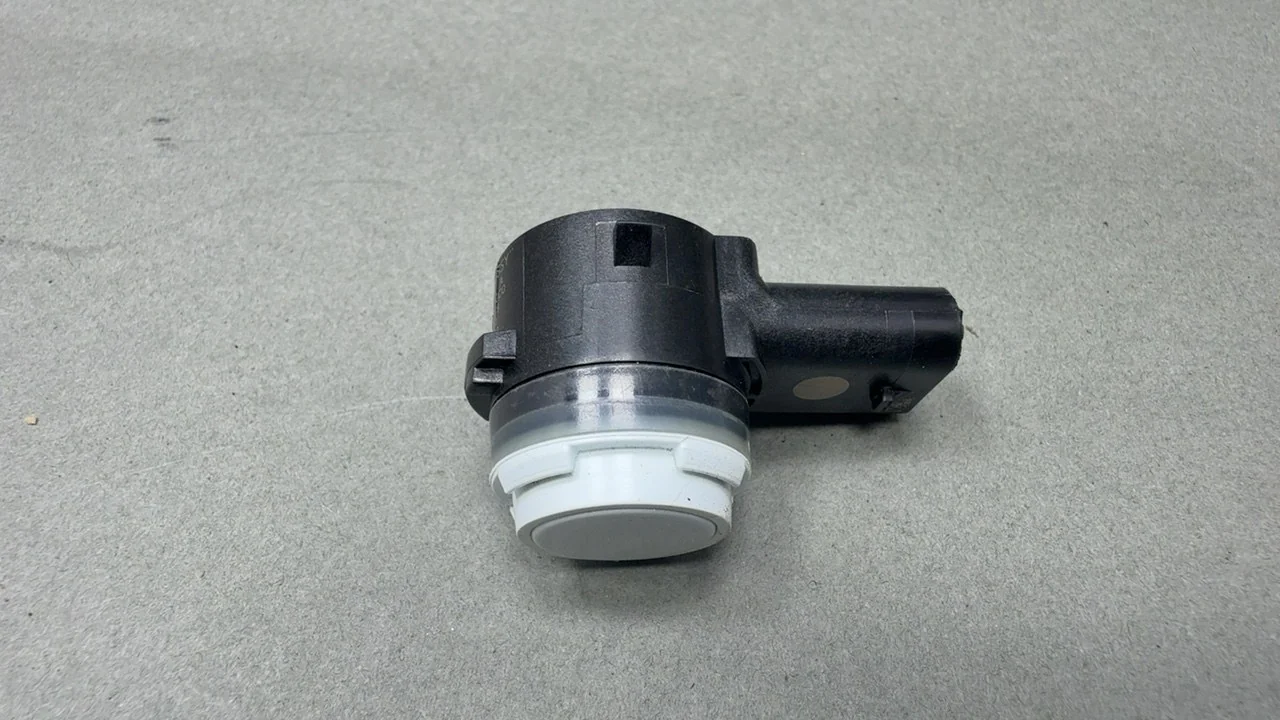 Tesla Model Y Parking Sensor PNT: PPSW White 2022