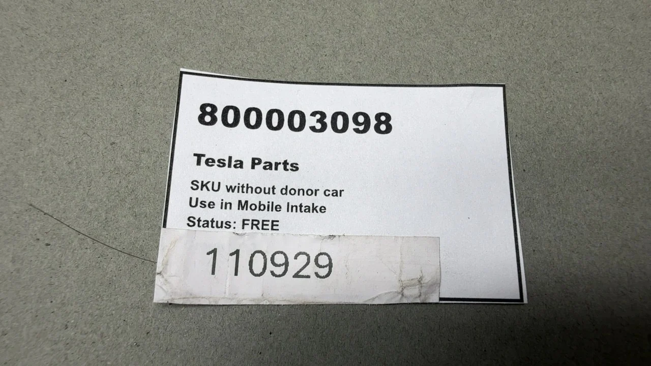 Tesla Model Y Parking Sensor PNT: PPSW White 2022