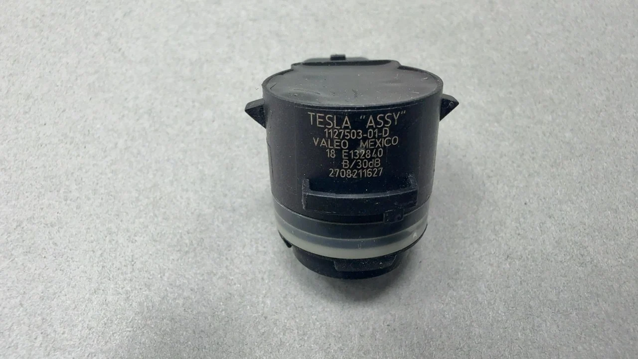 Tesla Model Y Parking Sensor PNT: PBSB Black 2020