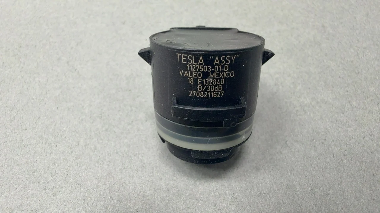 Tesla Model Y Parking Sensor PNT: PBSB Black 2020