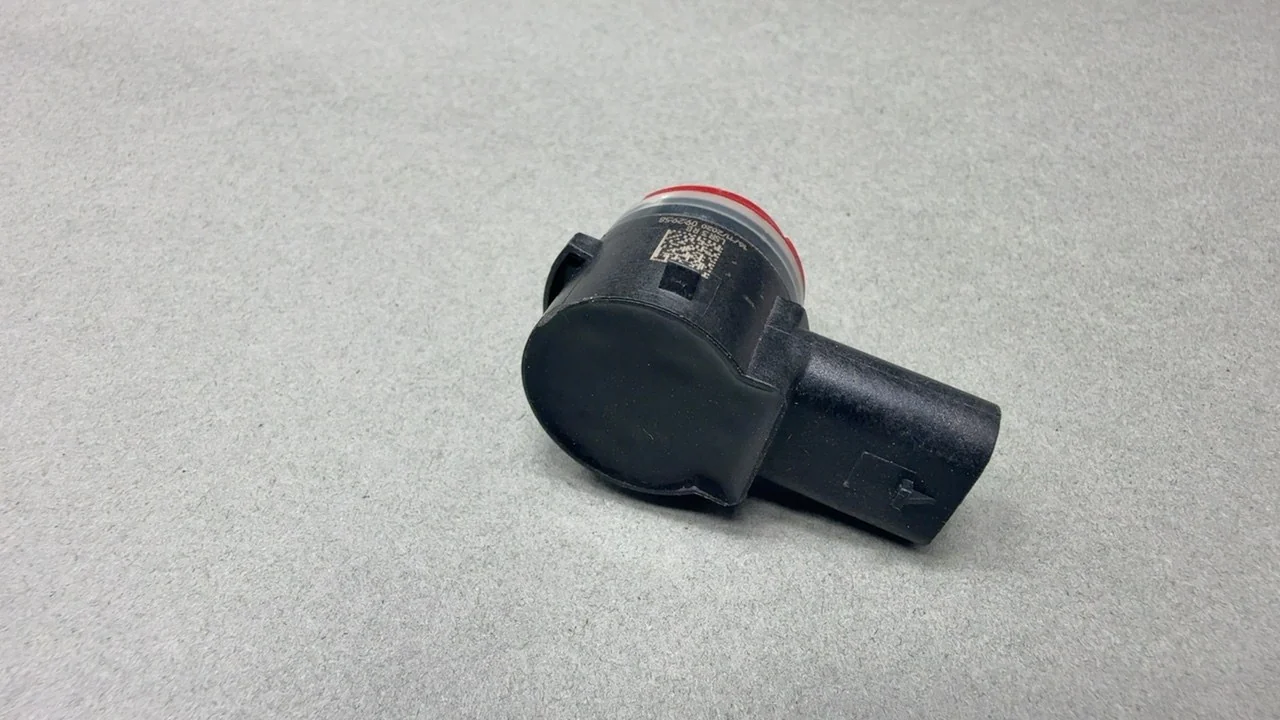 Tesla Model Y Parking Sensor PNT:PPRM 2020-2022 RED