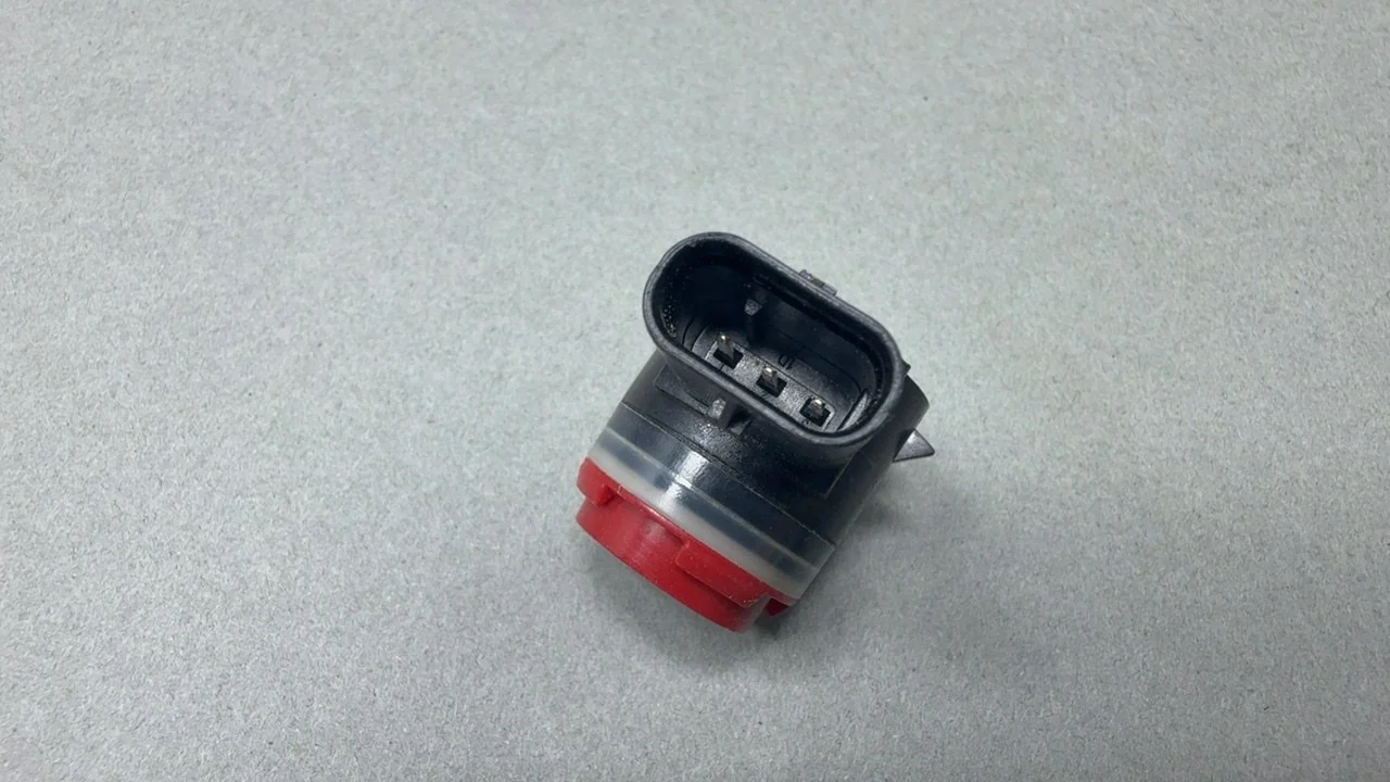 Tesla Model Y Parking Sensor PNT:PPRM 2020-2022 RED