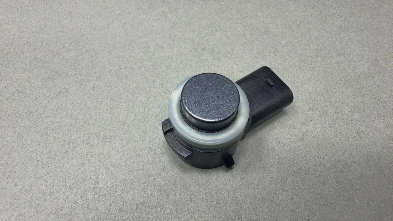 Tesla Model Y Parking Sensor 2020-2022 PNT:PMNG SILVER