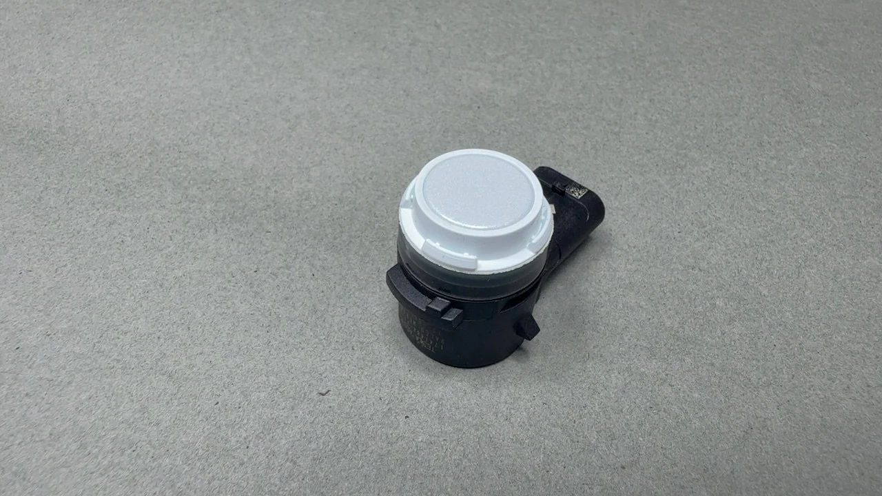 Tesla Model 3 17-23 Parking Sensor PNT: PPSW 2017-20 Pearl White