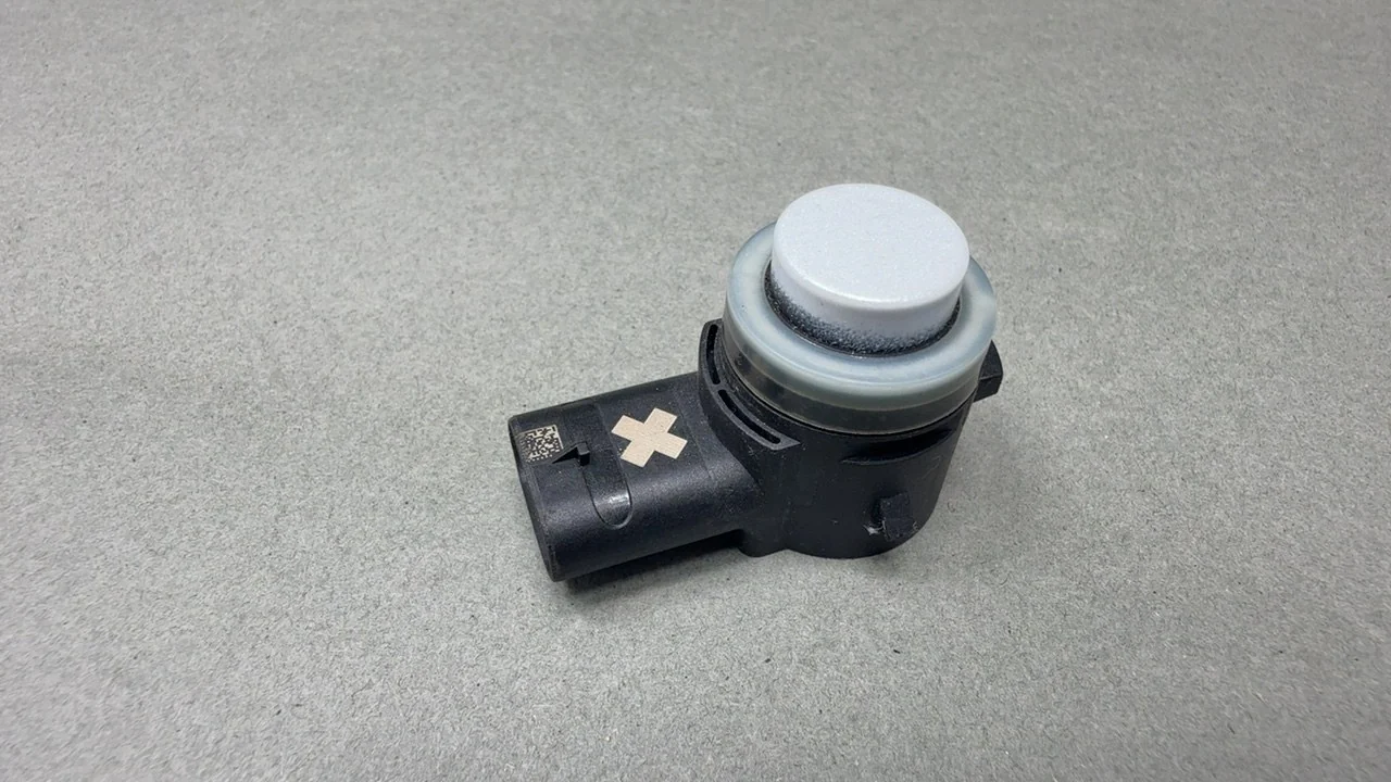Tesla Model 3 Parking Sensor PNT: PPSW 2017-20 Pearl White
