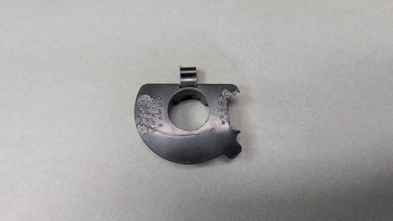 Tesla Model 3 S8 PA RETAINER, RR FASCIA