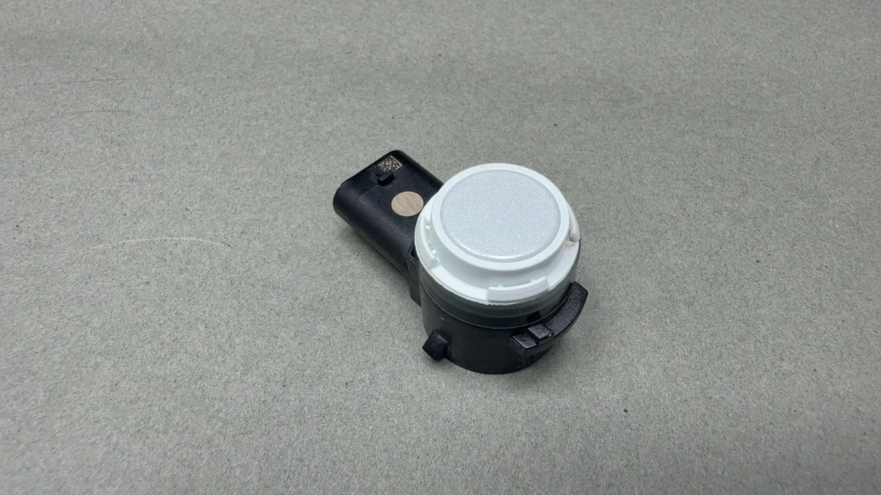 Tesla Model 3 17-23 Parking Sensor 2017-2020 PPSW Pearl White