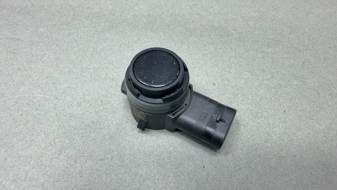 Tesla Model Y Parking Sensor PNT: PBSB Black 2020