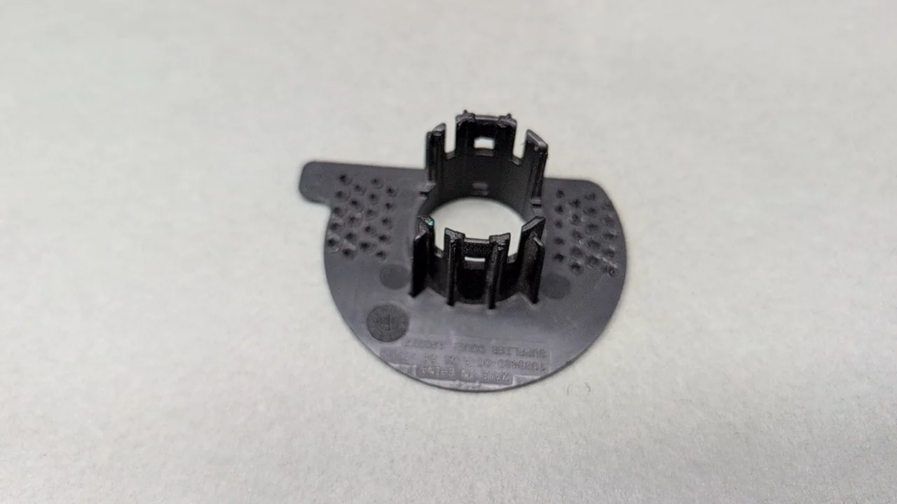 Tesla Model 3 Parking Sensor Bracket Holder S4 PA Retainer