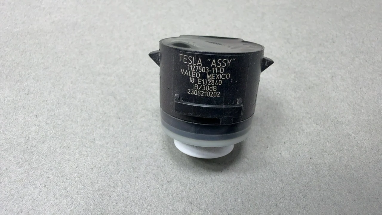 Tesla Model Y Parking Sensor 2020-2023 PNT:PPSW WHITE