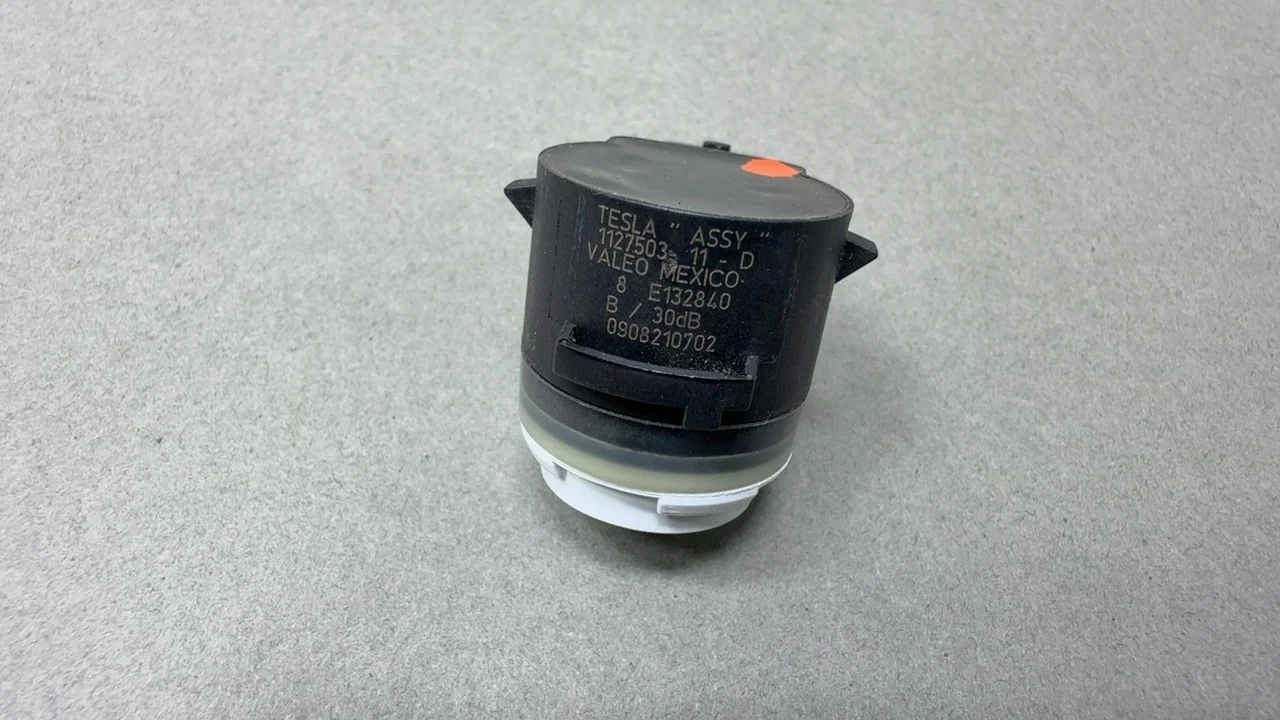 Tesla Model Y Parking Sensor 2020-2023 PNT:PPSW WHITE