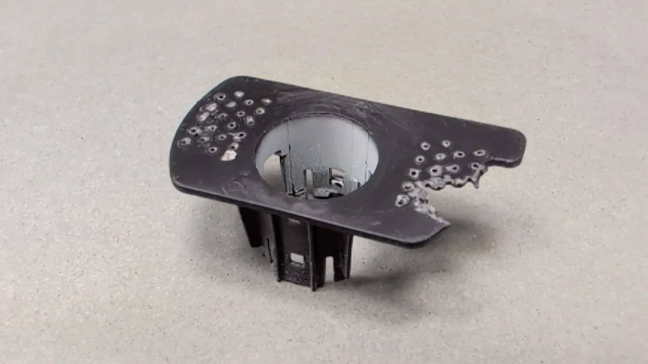 Tesla model 3 17-23 S3 PA RETAINER, FRT FASCIA