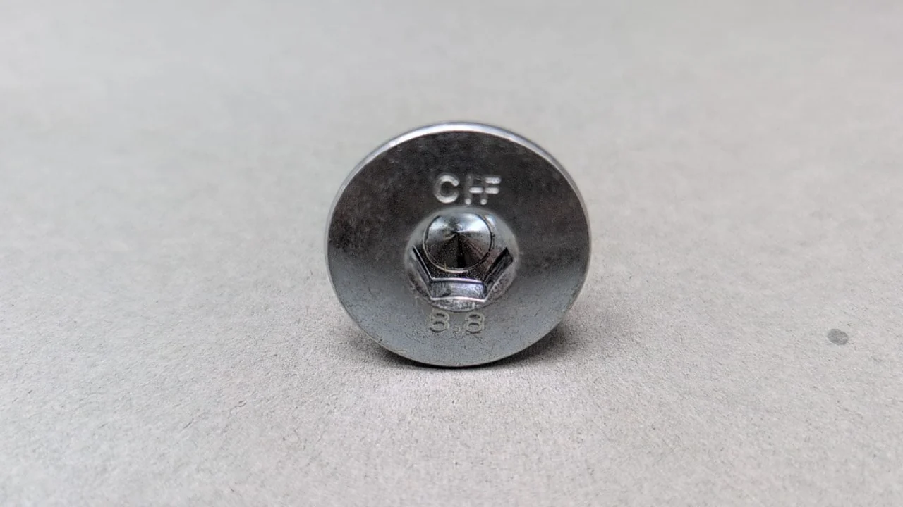 Tesla Model Y Steering wheel BOLT RC M16X1.5X26