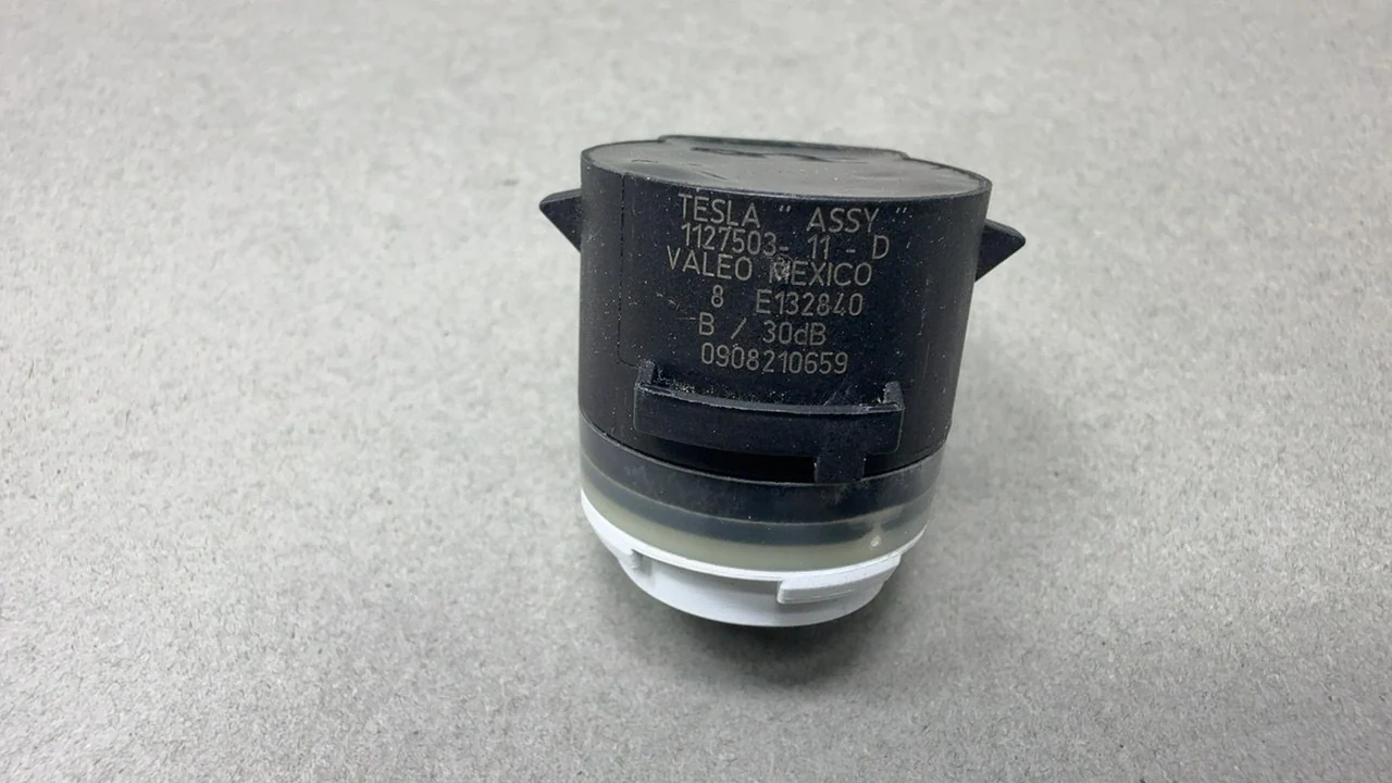 Tesla Model Y Parking Sensor 2020-2023 PNT:PPSW WHITE
