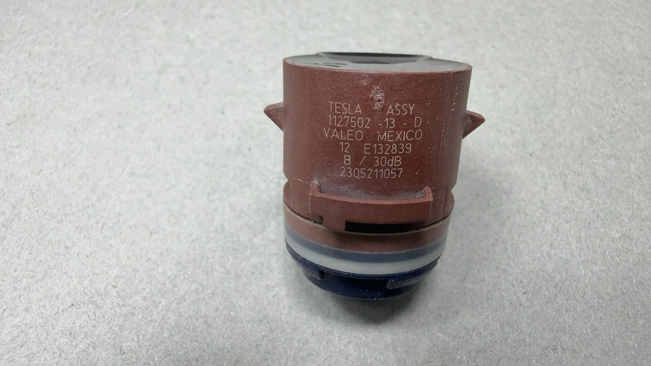 Tesla Model S Parking Sensor PNT:PPSB BLUE