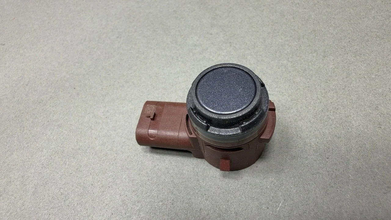 Tesla Model S Parking Sensor PNT:PMNG SILVER