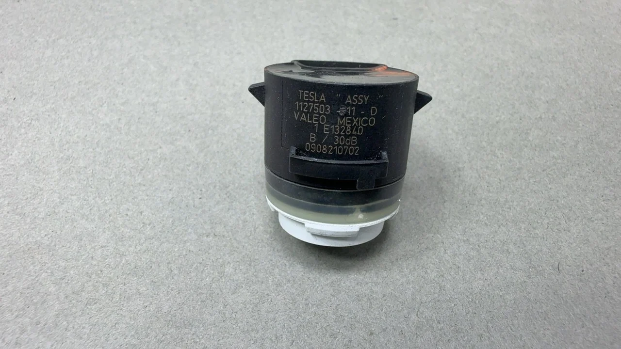 Tesla Model Y Parking Sensor 2020-2023 PNT:PPSW WHITE