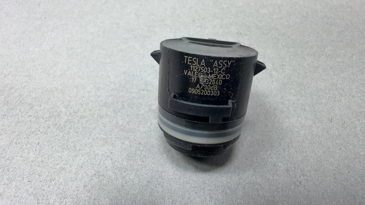 Tesla Model Y Parking Sensor 2020-2022 PNT:PMNG SILVER