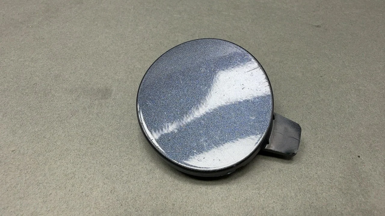Tesla model 3 17-23 TOW HOOK COVER - FRONT FASCIA PNT:PMNG